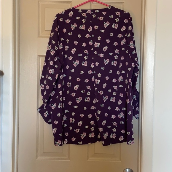 Purple floral roll sleeve top - Picture 4 of 5